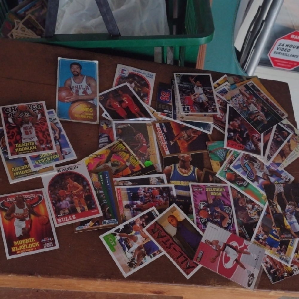 Assorted Basketball Trading Cards